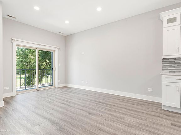 3rd image of 4552 S Evans Ave Unit 2