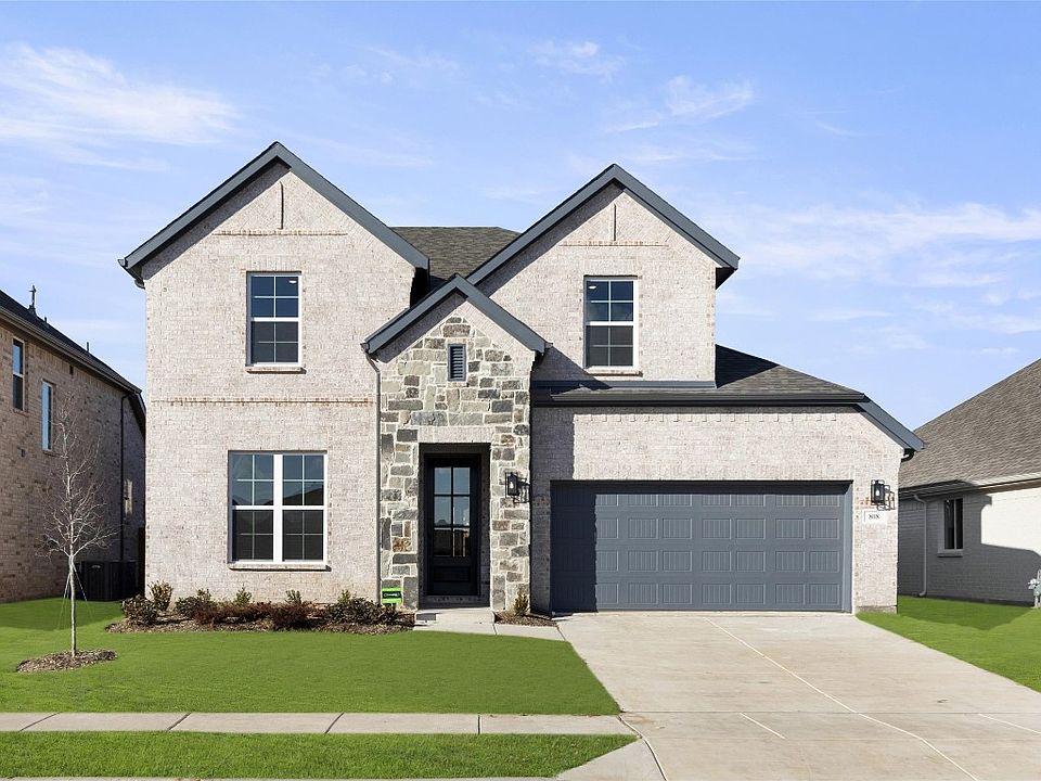 1st image of 808 Forest Glen Dr