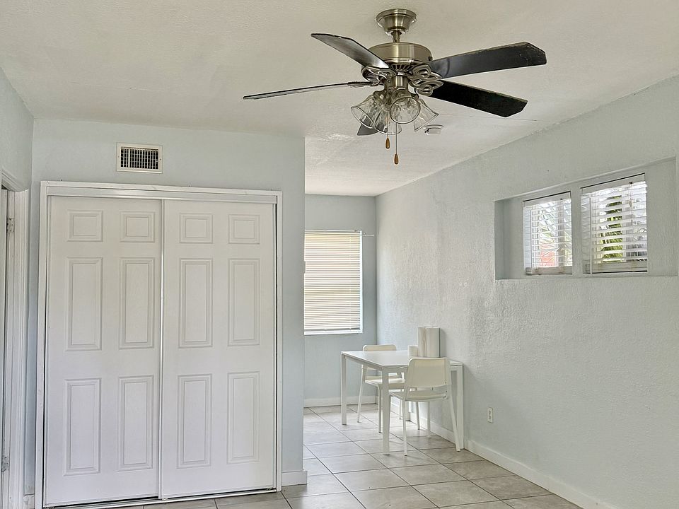 1st image of 3039 Belden St #3057