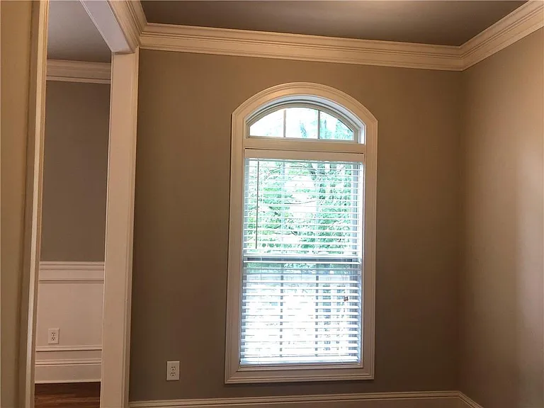 10240 Billings Pointe — Photo 18