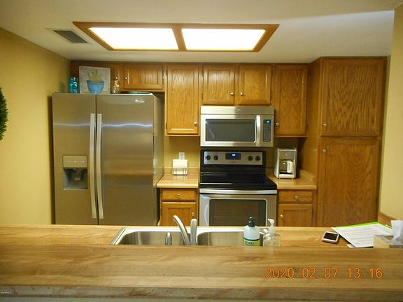 3rd image of 9276 W Rockwood Dr