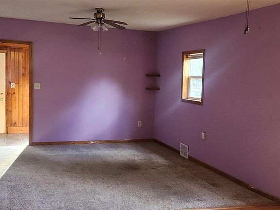 4th image of 411 N Adams St