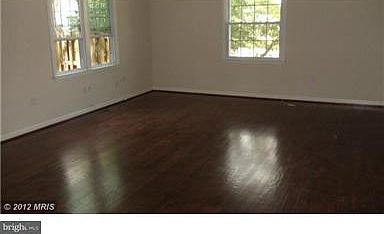 4th image of 9500 Greencastle Ln
