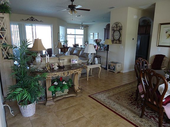 2nd image of 130 Arena Lake Dr