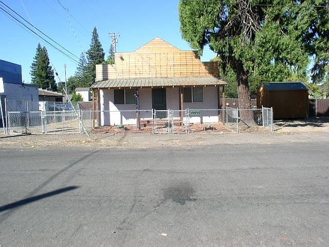 1st image of 19855 N Cotton St