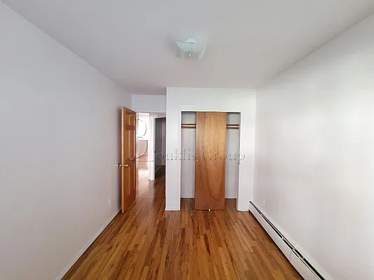 Rented by Bouklis Group | media 9