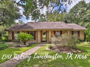 2547 Milroy Ln, Houston, TX 77066