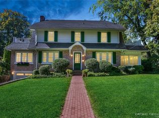 9 Seymour Pl, White Plains, NY 10605
