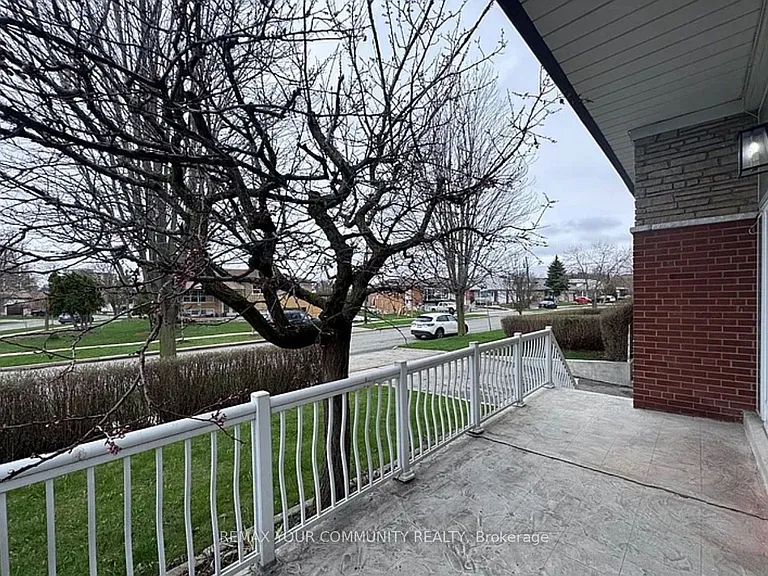 300 Driftwood Ave #UPPER — Photo 5