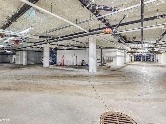 5th image of 3182 Gladwin Rd #416