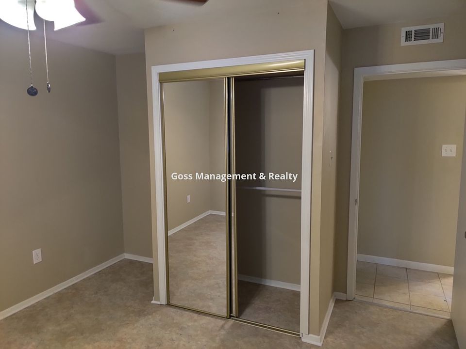 2nd image of 12100 Rainwood Rd APT 18