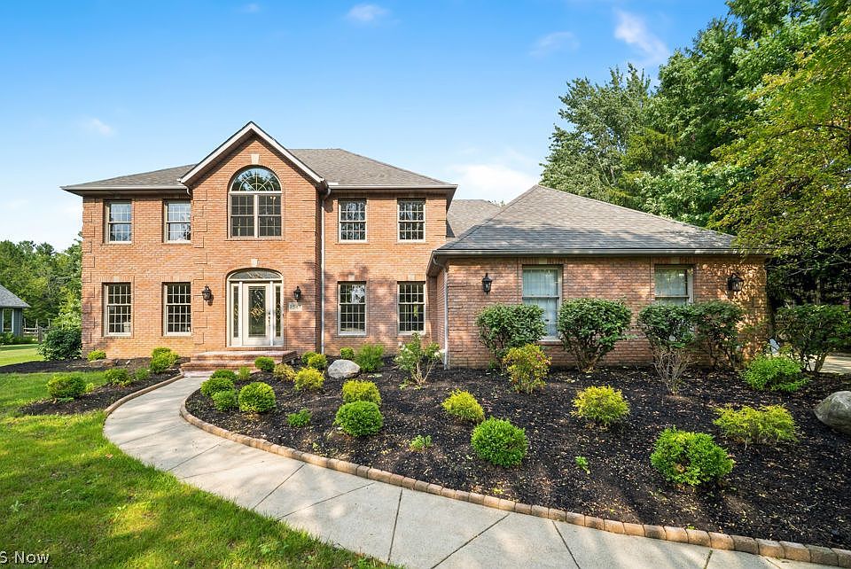 1st image of 2547 Canyon Creek Dr