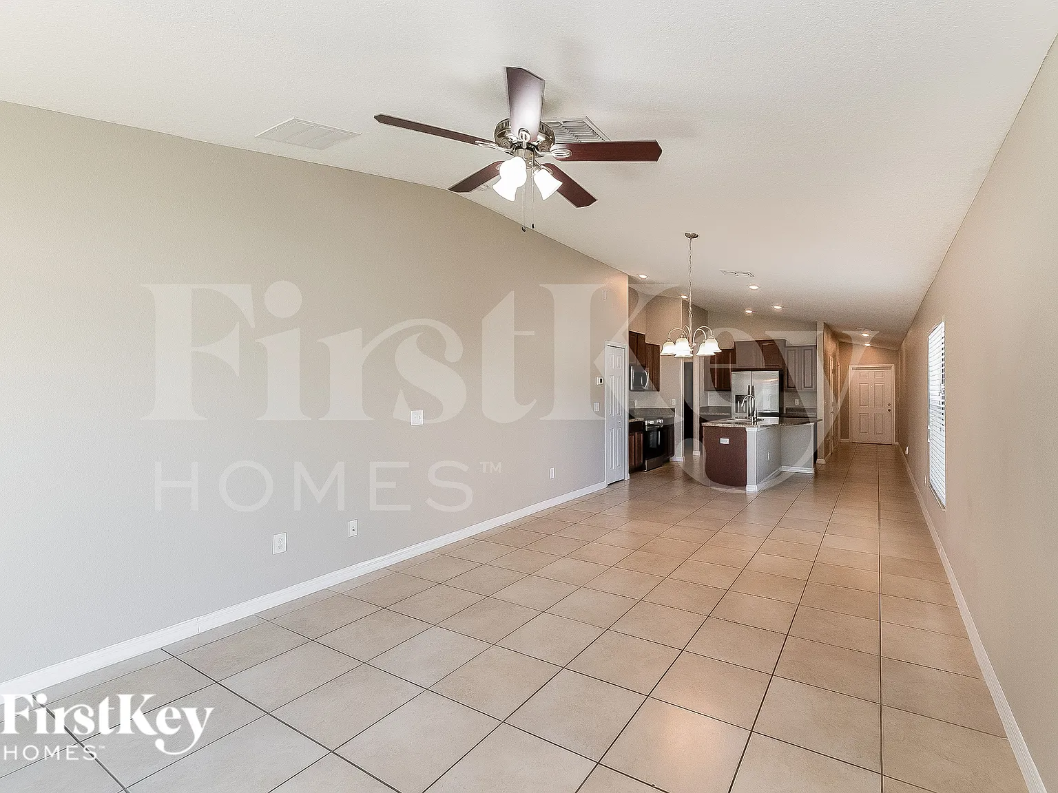 3 bed, 2.0 bath, 1461 sqft, $1,930 — Photo 3