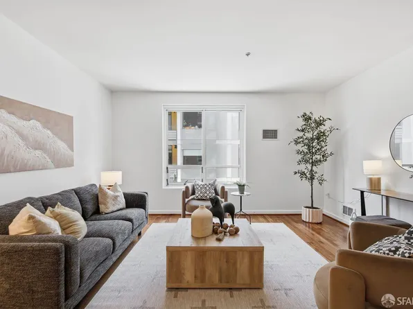 325 Berry St APT 306, San Francisco, CA 94158