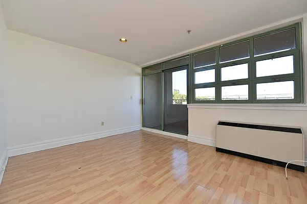 Rented by Spire Group | media 23