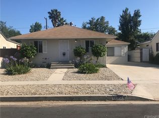 17934 Collins St, Encino, CA 91316