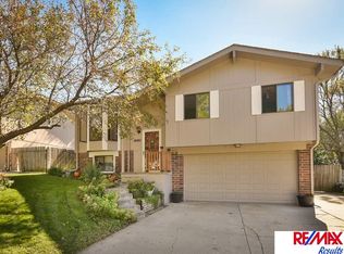 14921 Edna St, Omaha, NE 68138
