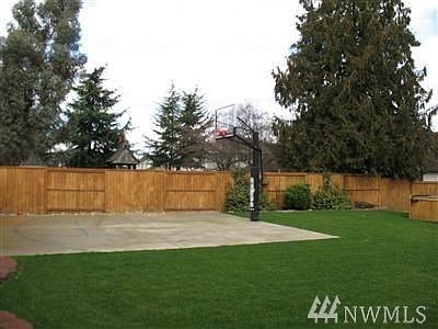 4th image of 5120 46th Avenue Ct E