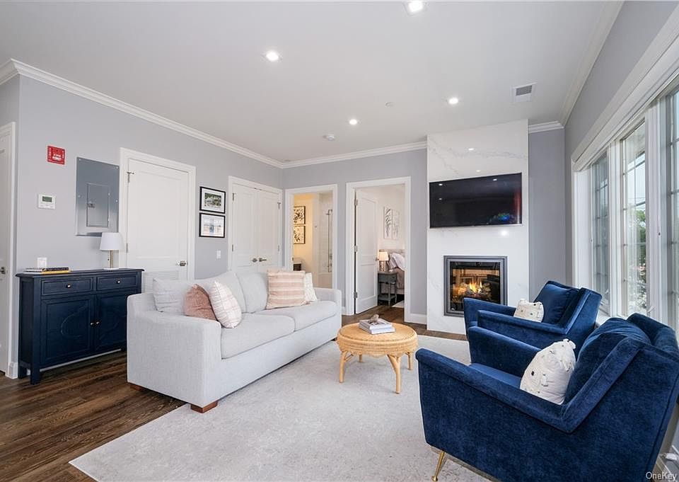 1st image of 100 Main St APT 3H
