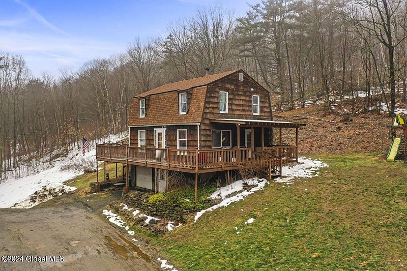 5th image of 429 Beattie Hollow Road
