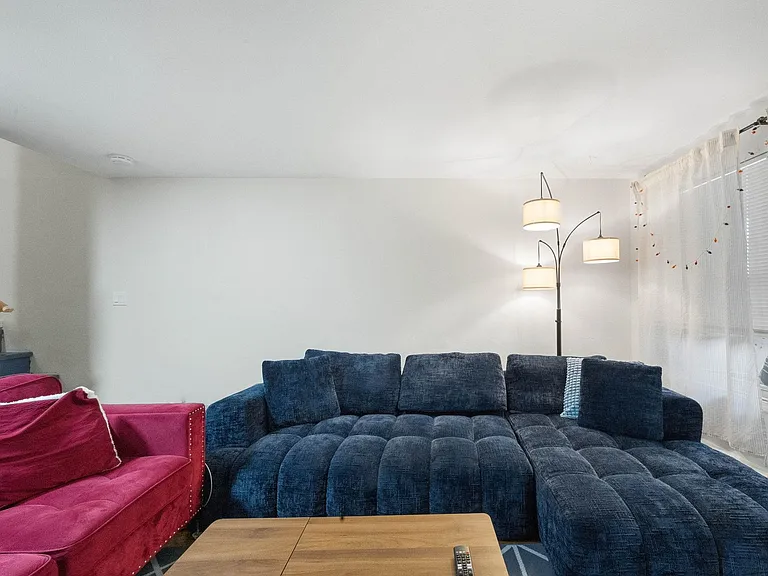 347 Johnston Ave — Photo 2