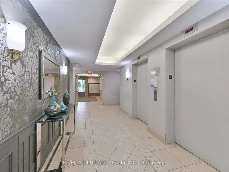 2500 Rutherford Rd #307 — Photo 8