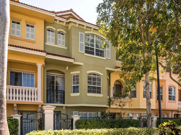 11860 Valencia Gardens Ave, Palm Beach Gardens, FL 33410