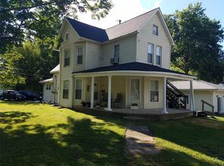 721 Cooper St, Greenville, IL