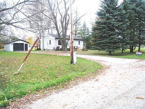 3rd image of 1454 Calvin Dr