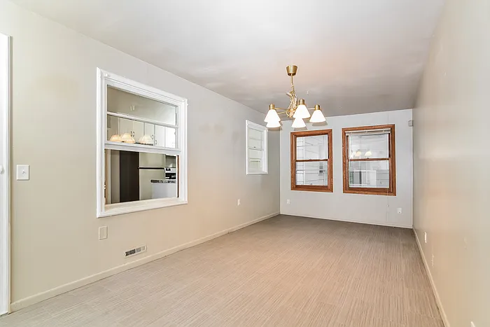 5115 Vincent Ave N — Photo 5