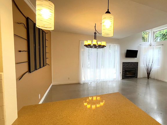 5th image of 20832 Valerio St Unit 15