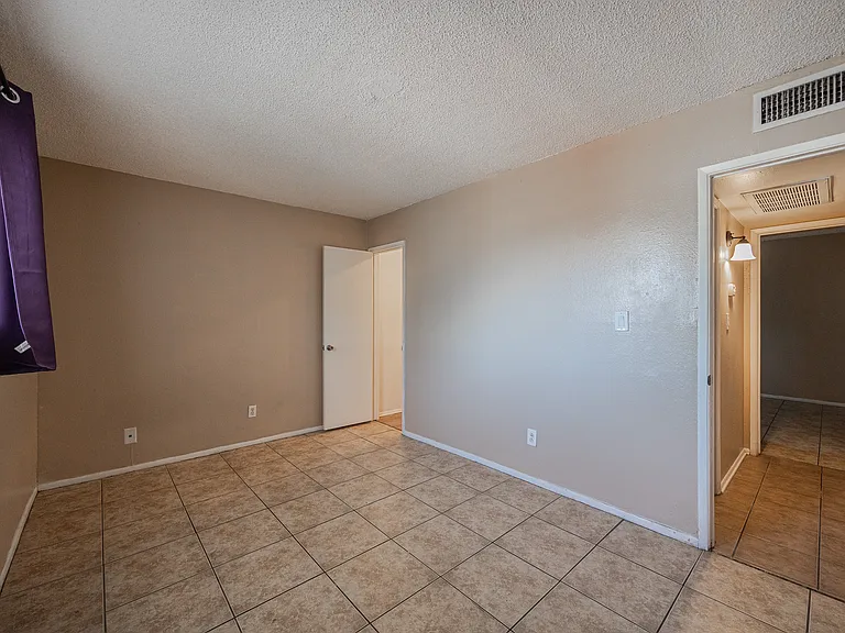 720 S Dobson Rd #10 — Photo 21