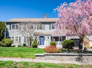 39 Old Farm Rd, Needham, MA 02492