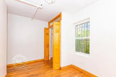 Rented by MySpaceNYC