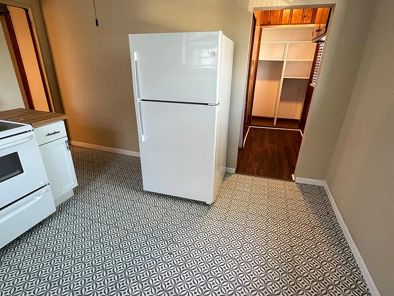 1709 Sherman Ave #2 — Photo 6