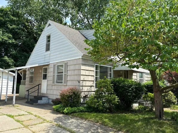 4248 Buchanan Ave SW, Wyoming, MI 49548