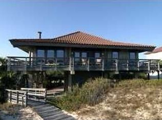 1344 Azalea Dr, Saint George Island, FL 32328