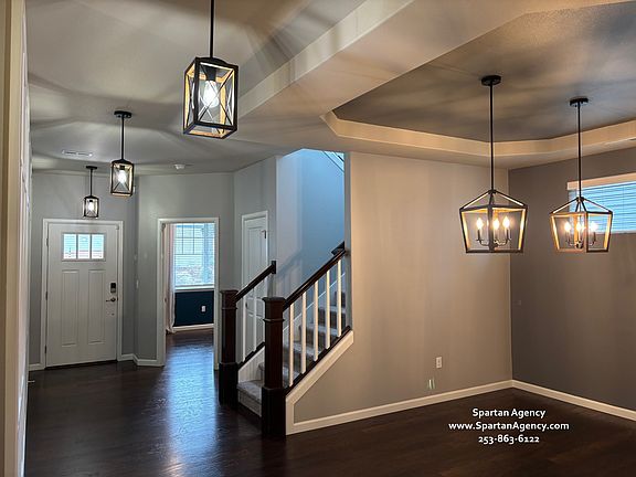 3rd image of 13324 186th Avenue Ct E