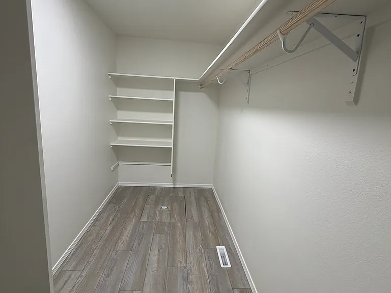 3304 E Sir Patrick Ct — Photo 27