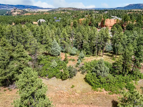 8160 Bannock Dr, Larkspur, CO 80118