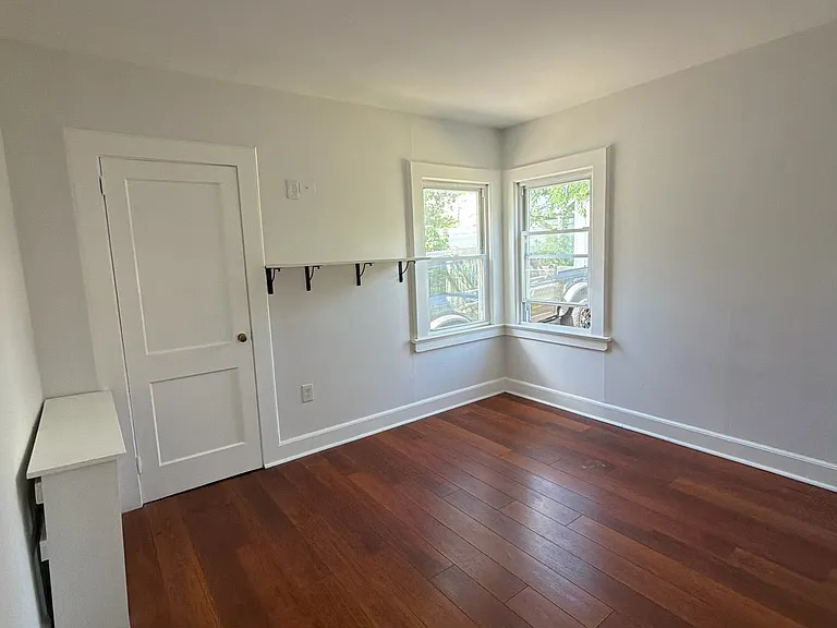 114 Ridge Ave #1 — Photo 4