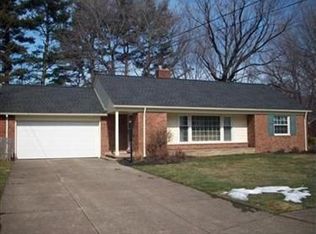 21740 Erie Rd, Rocky River, OH 44116
