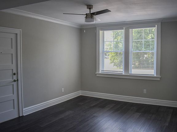 3rd image of 7505 Pershing Ave APT 2E