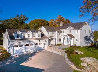 21 Gammons Rd, Cohasset, MA 02025