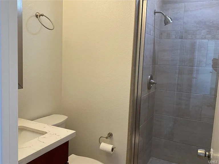 124 S Belmont St #7 — Photo 18