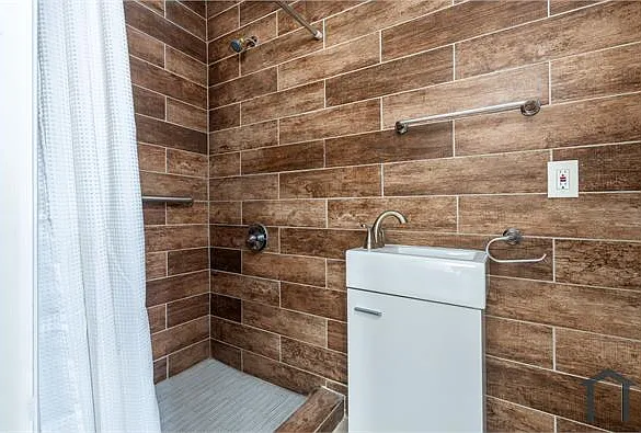 4819 Old York Rd #B1 — Photo 10