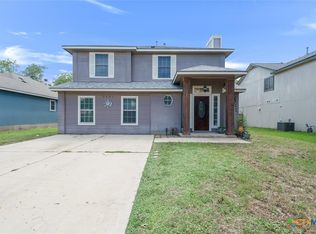 2601 Highcloud Dr, Lockhart, TX 78644