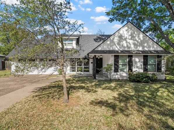 5515 Lake Charles Dr, Waco, TX 76710