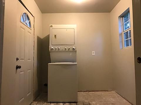 4th image of 1731 Priest Dr