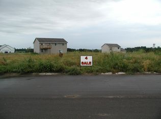 1207 Meadow St NW, Montgomery, MN 56069